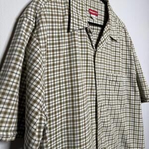 Y2K Grunge Unionbay Men's Short Sleeve Button-Up Shirt Plaid